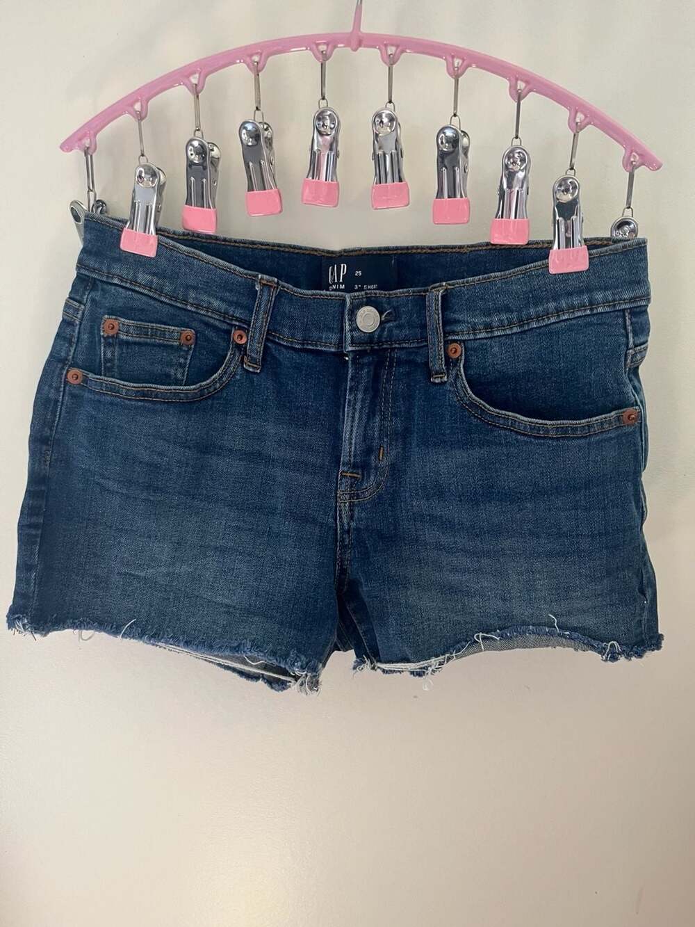 Gap Denim 3 Inch Short Size 25 Blue Jean Cutoffs
